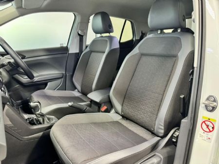 2024-Volkswagen-T-Cross-15-TSI-R-Line-Auto_8