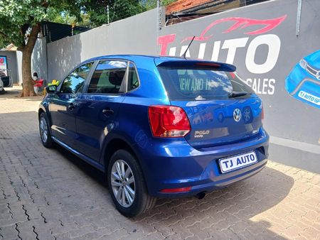 2019-Volkswagen-Polo-Vivo-14-Trendline-5-dr_5