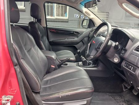 2017-Isuzu-KB-250-D-Teq-HO-X-Rider-Double-Cab_10