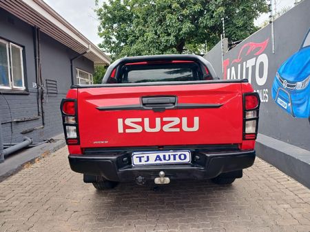 2017-Isuzu-KB-250-D-Teq-HO-X-Rider-Double-Cab_6