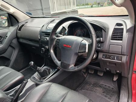 2017-Isuzu-KB-250-D-Teq-HO-X-Rider-Double-Cab_8