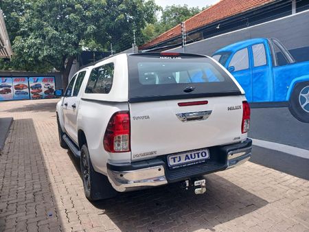 2023-Toyota-Hilux-24-GD-6-Raider-4x4-Double-Cab_5