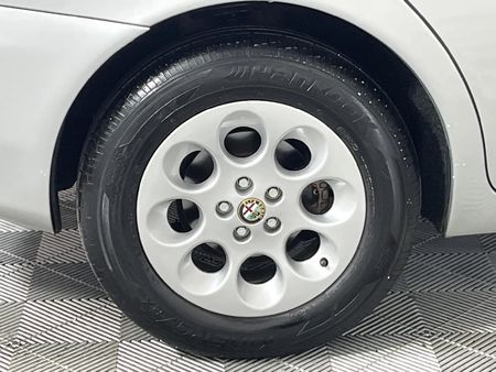 2000-Alfa-Romeo-156-25-V6_7