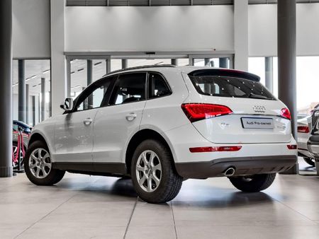 2014-Audi-Q5-20-TDI-quattro-S-Auto_8