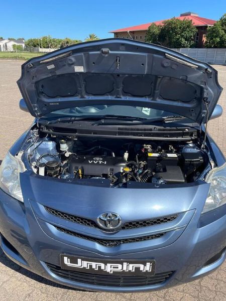 2006-Toyota-Yaris-T3_2
