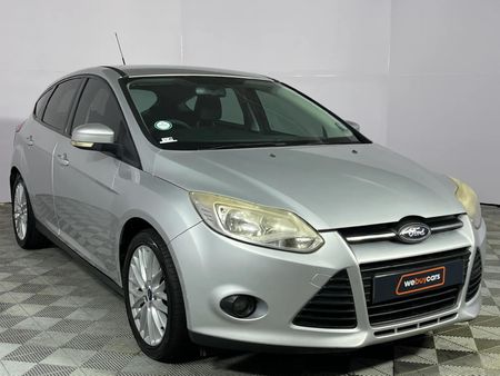 2012-Ford-Focus-16-Ti-VCT-Trend-5-dr_12