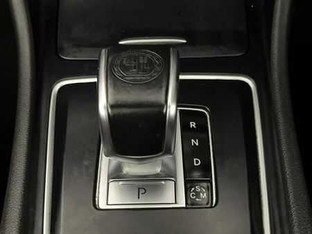 2014-Mercedes-AMG-CLA-45-AMG_10