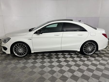 2014-Mercedes-AMG-CLA-45-AMG_18