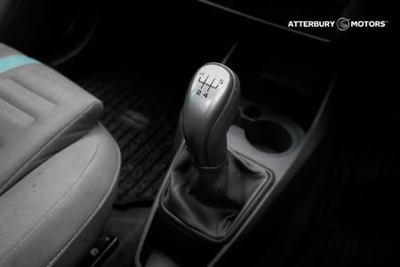 2015-Chevrolet-Utility-18-Sport_11