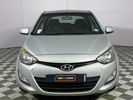 2014-Hyundai-i20-14-Glide_11