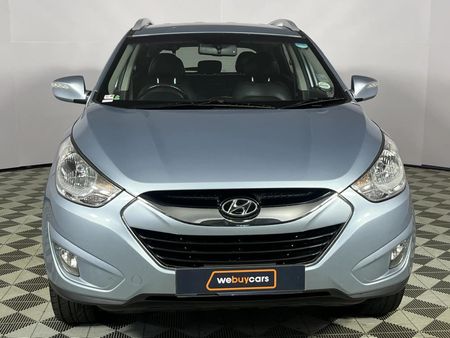 2011-Hyundai-ix35-20-GLS-Executive_12