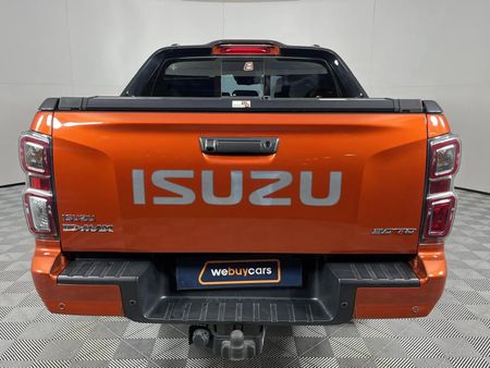 2023-Isuzu-D-Max-30-DDI-V-Cross-HR-4x4-Auto-Double-Cab_9