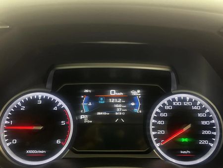 2023-Isuzu-D-Max-30-DDI-V-Cross-HR-4x4-Auto-Double-Cab_2