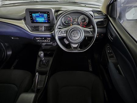 2024-Toyota-Starlet-15-XS_15