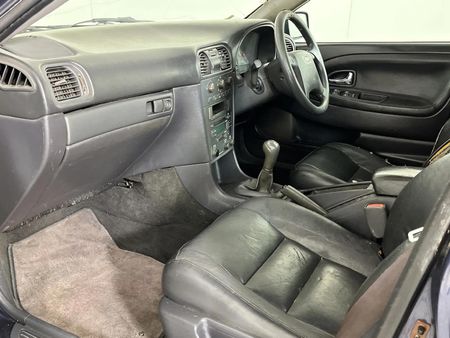 2001-Volvo-S40-20_6