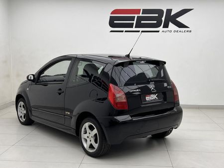 2005-Citroen-C2-14i-VTR_3