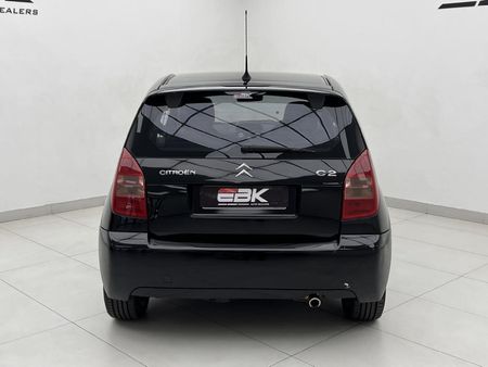 2005-Citroen-C2-14i-VTR_4