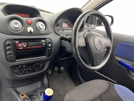 2005-Citroen-C2-14i-VTR_7
