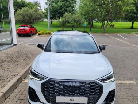 2024-Audi-Q3-Sportback-Black-Edition-35-TFSI_21
