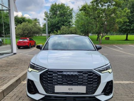 2024-Audi-Q3-Sportback-Black-Edition-35-TFSI_23
