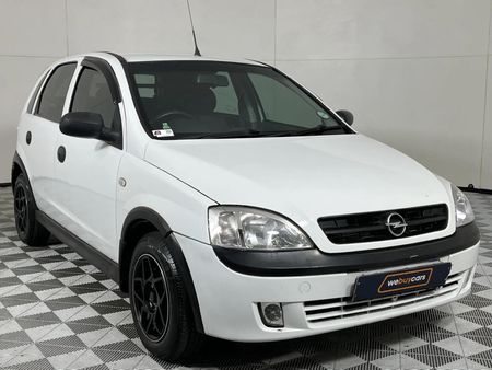 2005-Opel-Corsa-14-Comfort_12