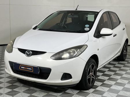 2010-Mazda-2-13-Active_0