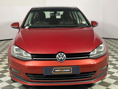 2015-Volkswagen-Golf-VII-14-TSI-Comfortline-Auto_13