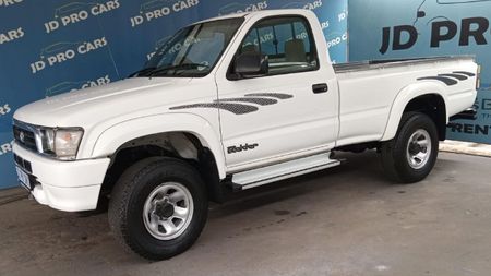 2002-Toyota-Hilux-30-D-Raider-Raised-Body-Single-Cab_0