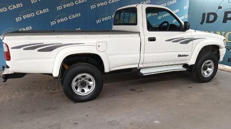 2002-Toyota-Hilux-30-D-Raider-Raised-Body-Single-Cab_2