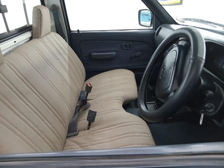 2002-Toyota-Hilux-30-D-Raider-Raised-Body-Single-Cab_5