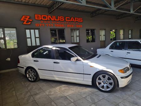 2002-BMW-3-Series-318i-Sport_9