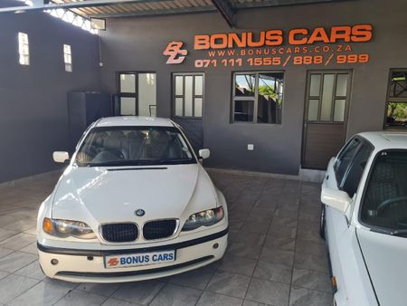 2002-BMW-3-Series-318i-Sport_2