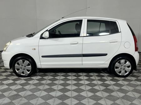 2004-Kia-Picanto-11_17