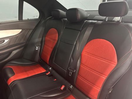 2015-Mercedes-AMG-C-Class-C63-AMG_9