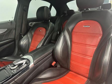 2015-Mercedes-AMG-C-Class-C63-AMG_14