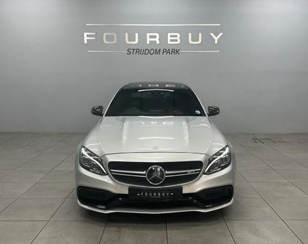 2015-Mercedes-AMG-C-Class-C63-AMG_4