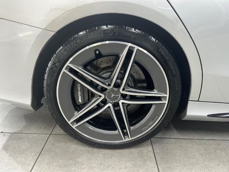 2015-Mercedes-AMG-C-Class-C63-AMG_7