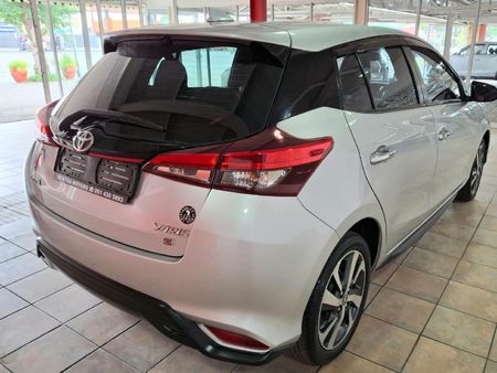 2019-Toyota-Yaris-15-Sport-5-dr_12