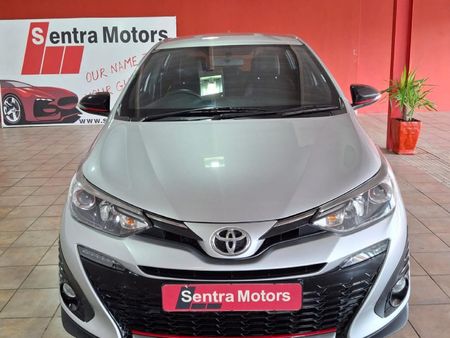 2019-Toyota-Yaris-15-Sport-5-dr_4