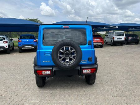 2026-Suzuki-Jimny-15-GLX-Auto_5