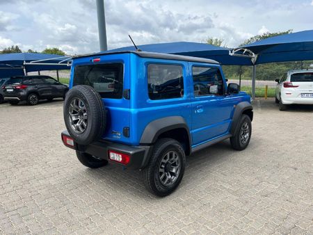 2026-Suzuki-Jimny-15-GLX-Auto_6