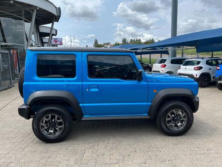 2026-Suzuki-Jimny-15-GLX-Auto_7