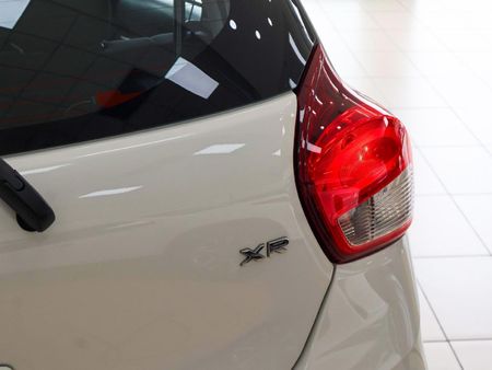 2025-Toyota-Vitz-10-XR-AMT_10
