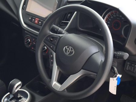 2025-Toyota-Vitz-10-XR-AMT_15