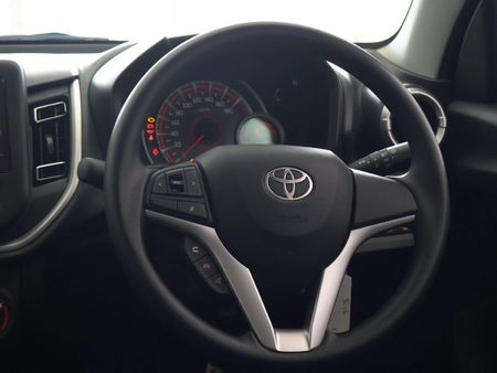 2025-Toyota-Vitz-10-XR-AMT_16