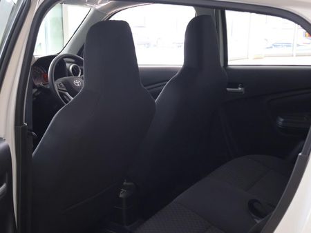 2025-Toyota-Vitz-10-XR-AMT_19