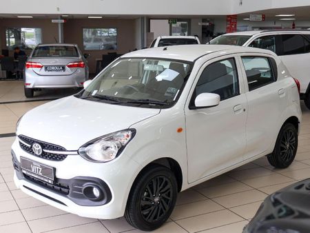 2025-Toyota-Vitz-10-XR-AMT_6