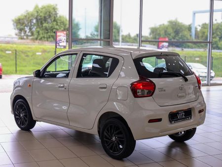 2025-Toyota-Vitz-10-XR-AMT_7