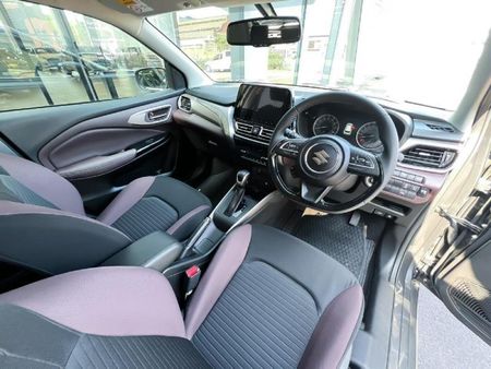 2025-Suzuki-Fronx-15-GLX-Auto_6
