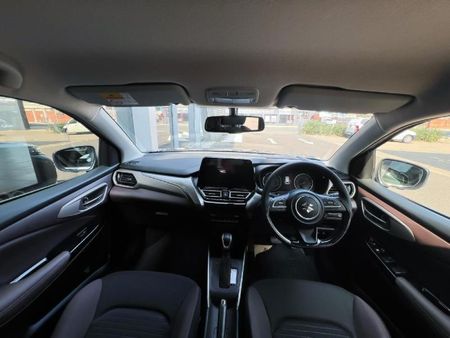2025-Suzuki-Fronx-15-GLX-Auto_7